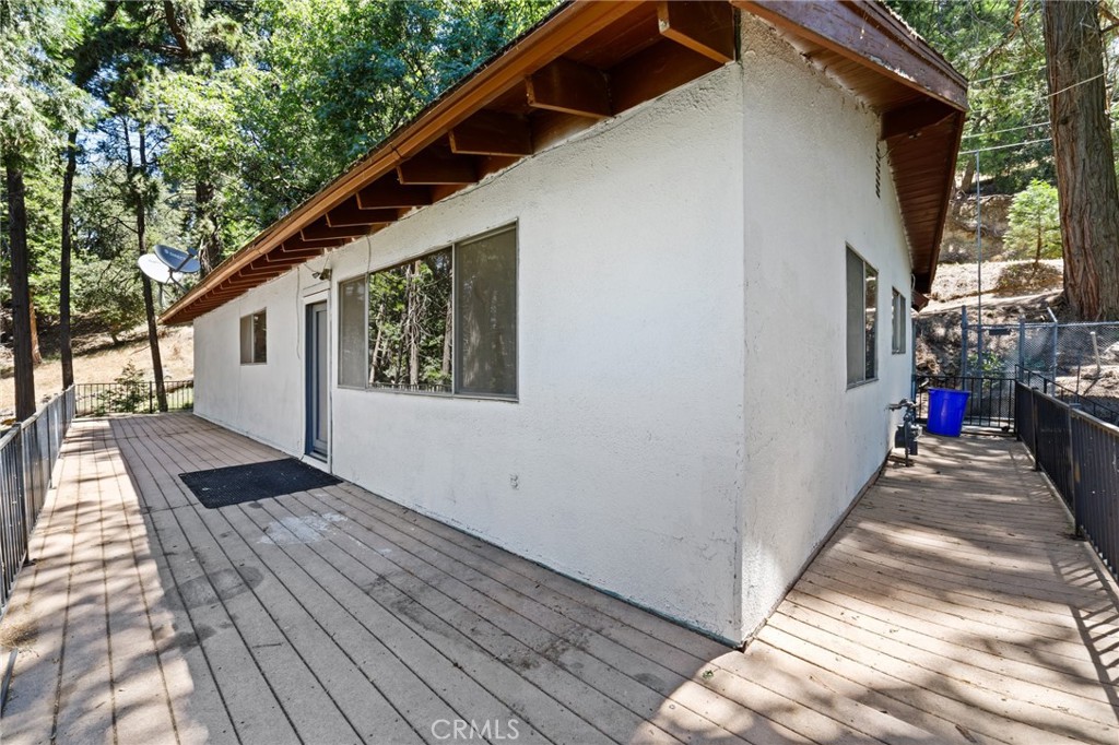25286 North Road