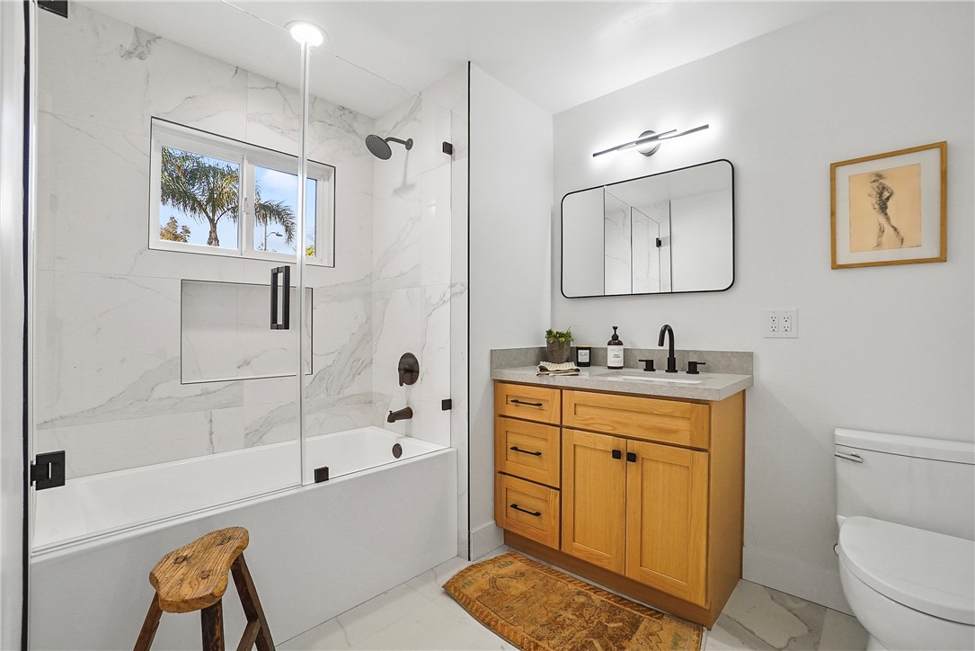 3119 Gibraltar Avenue