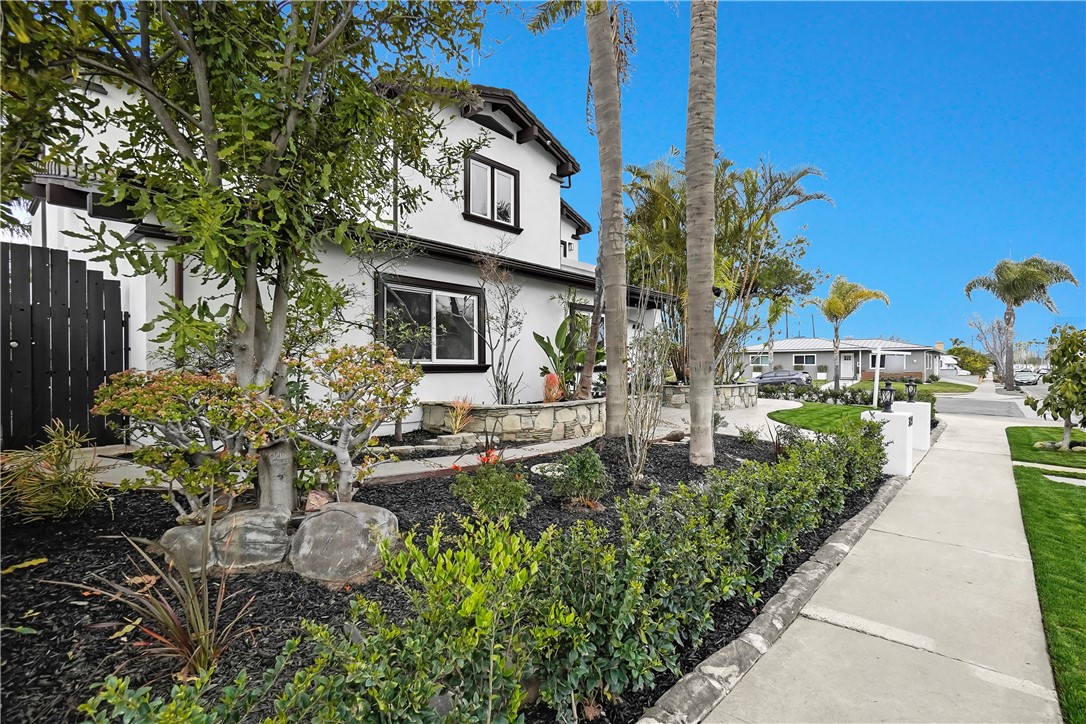 3119 Gibraltar Avenue