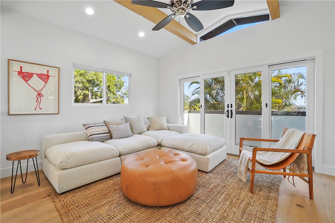 3119 Gibraltar Avenue