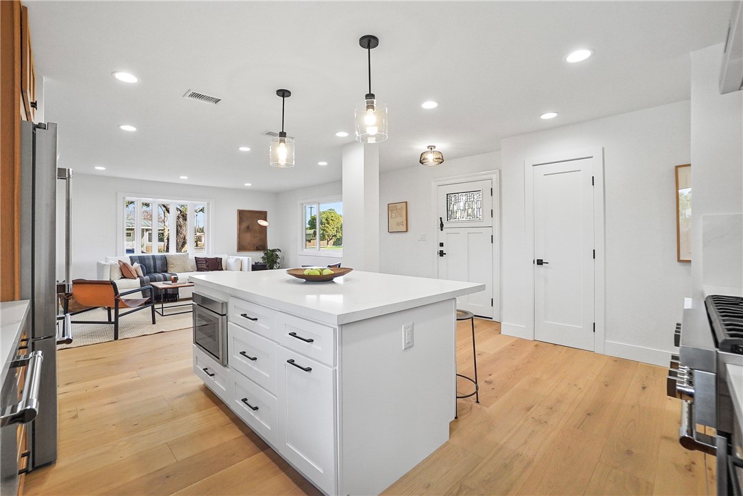 3119 Gibraltar Avenue