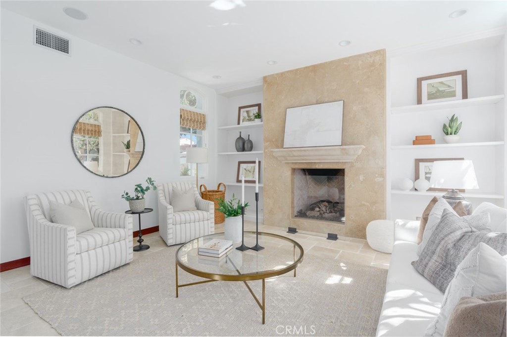 126 Via Koron