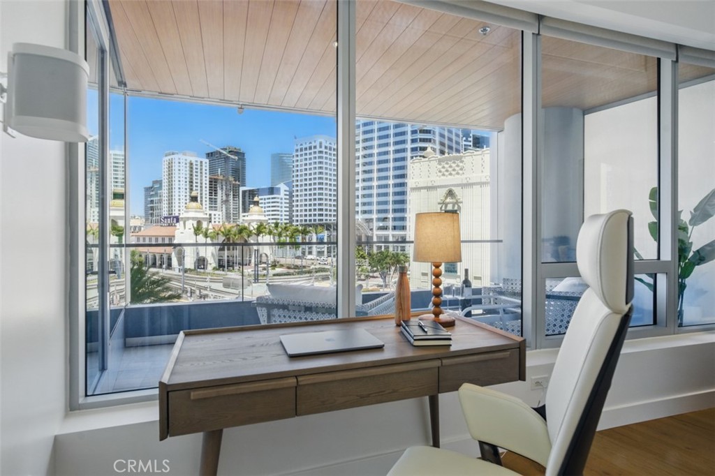 888 W E Street 505