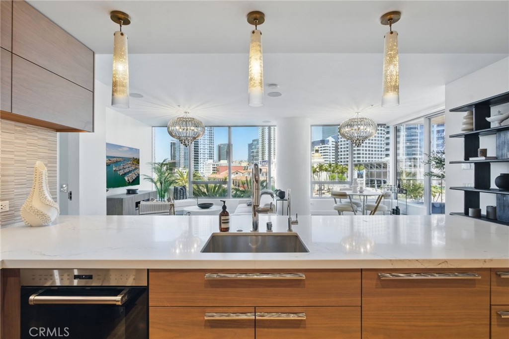 888 W E Street 505