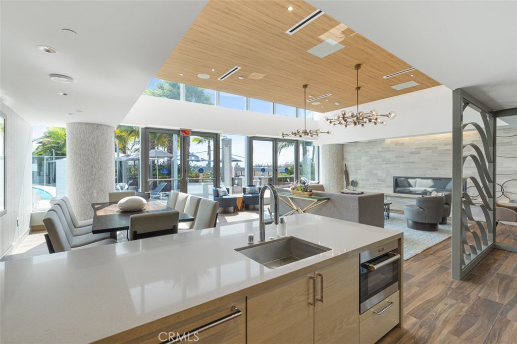 888 W E Street 505
