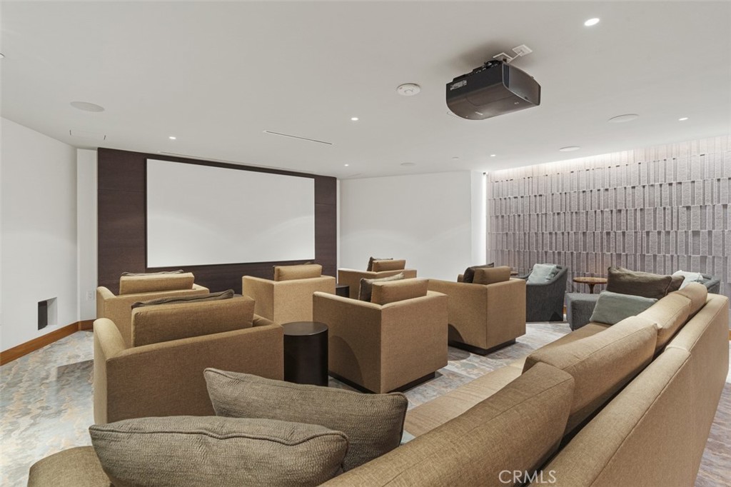 888 W E Street 505