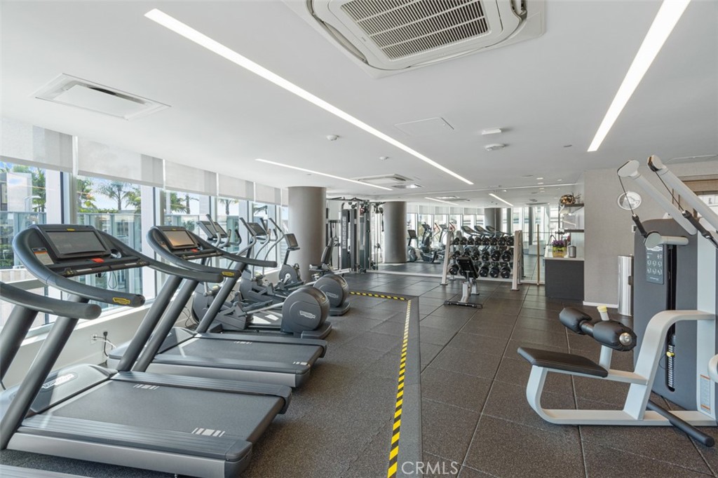 888 W E Street 505