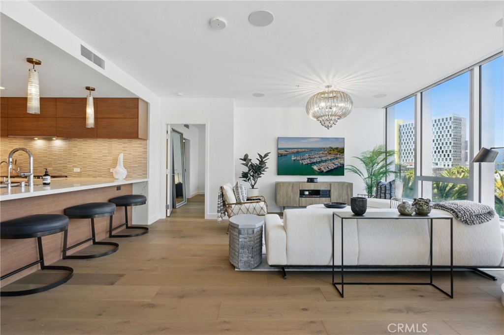 888 W E Street 505
