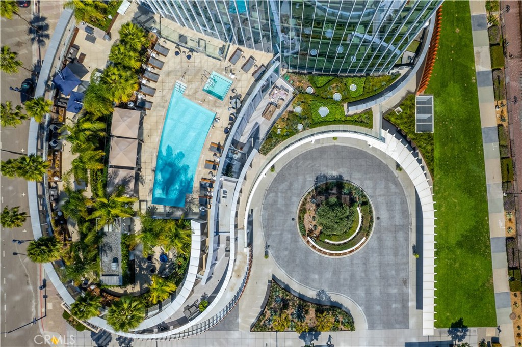 888 W E Street 505