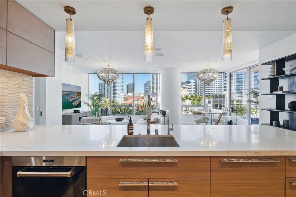 888 W E Street 505