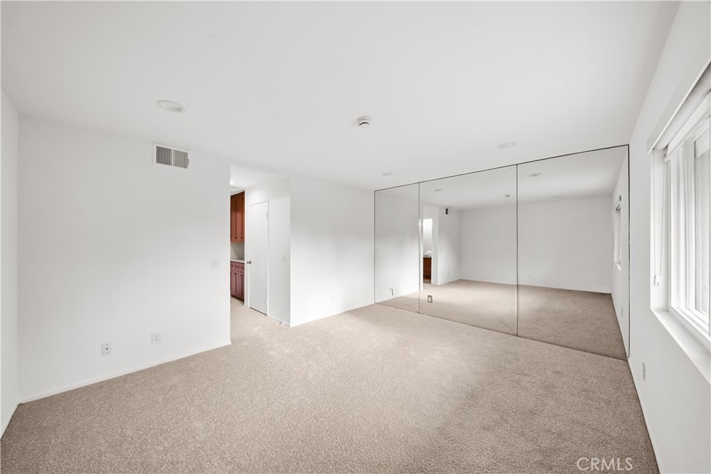 232 Villa Point Drive