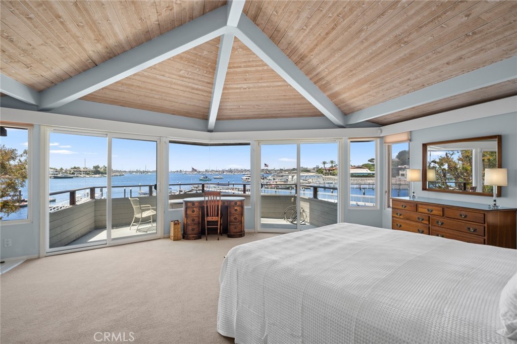 107 Bayside Place