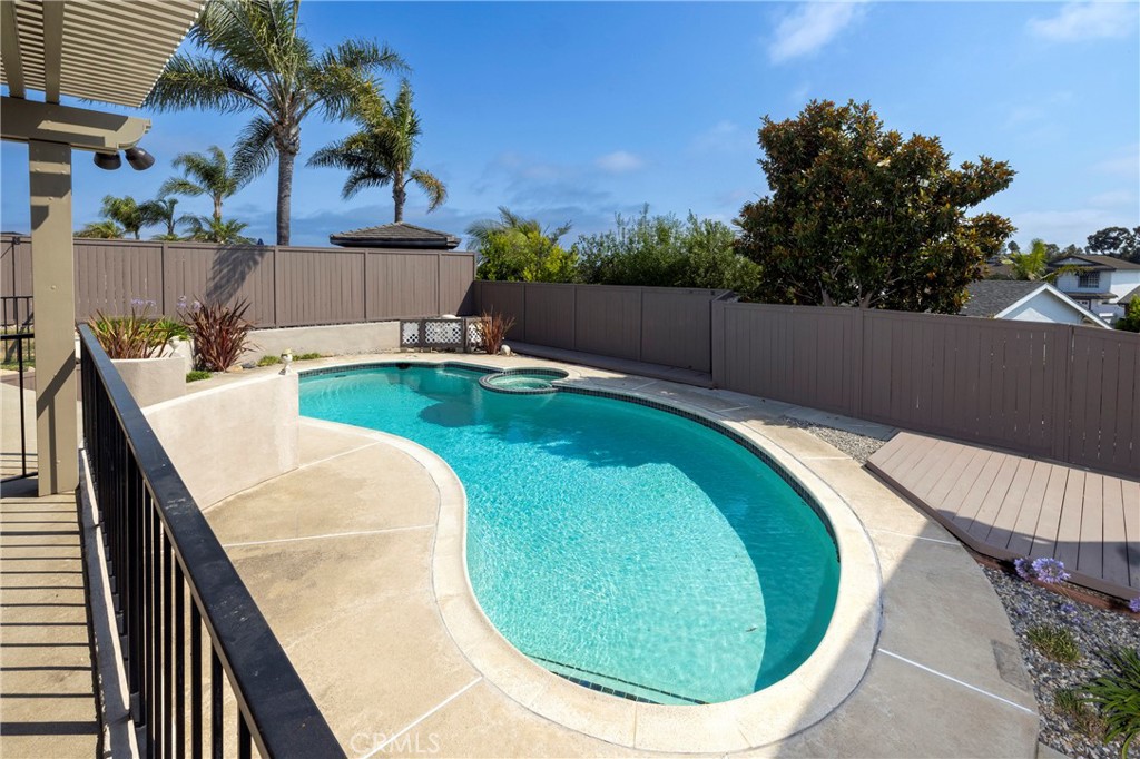 33142 Sea Lion Drive