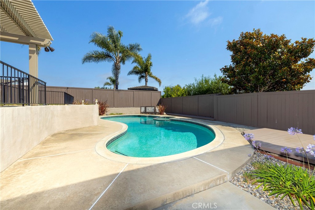 33142 Sea Lion Drive