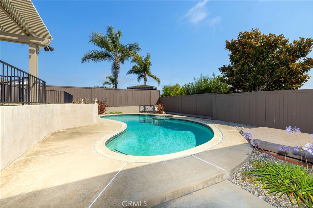 33142 Sea Lion Drive