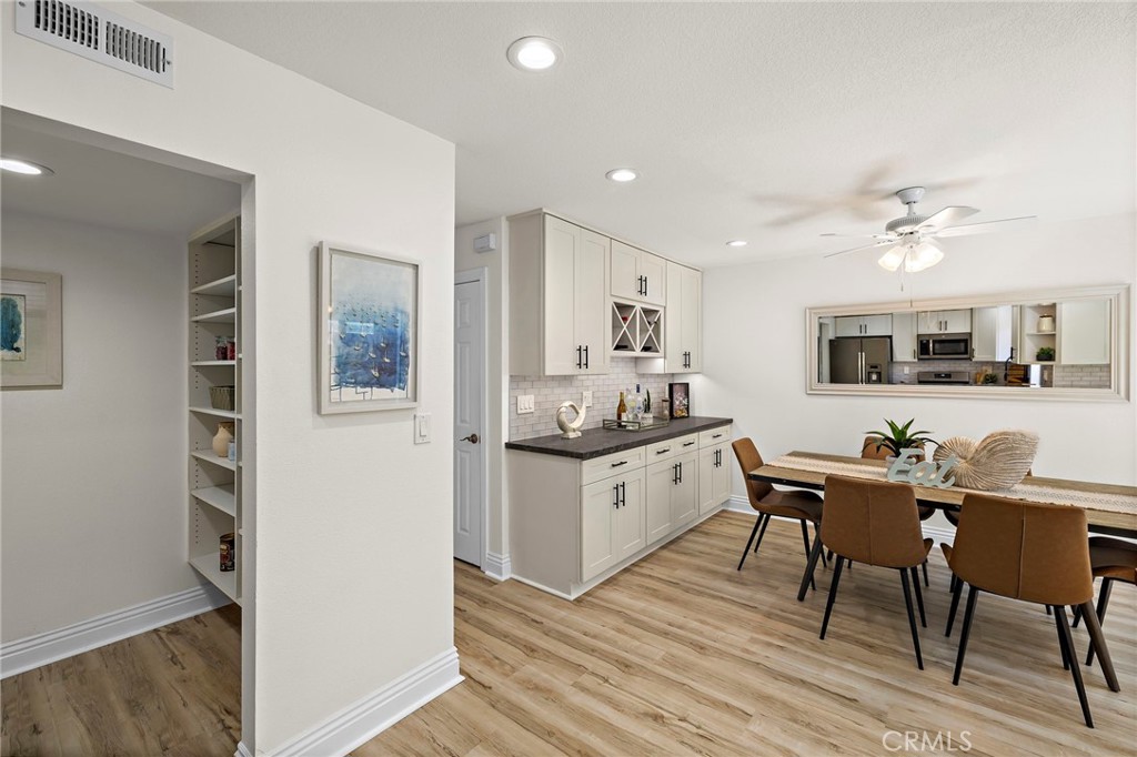4 Riptide Court