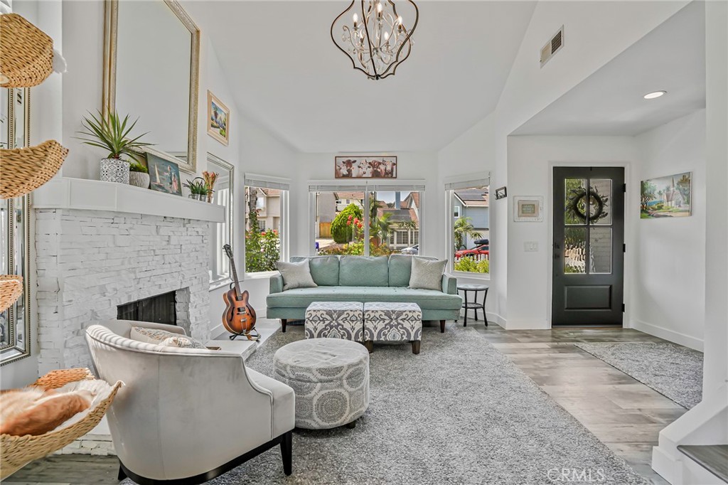 1324 Darwin Drive
