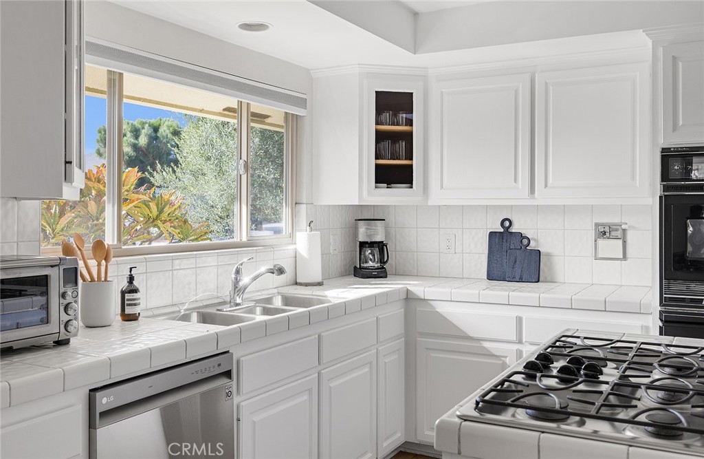 564 Seaward Road