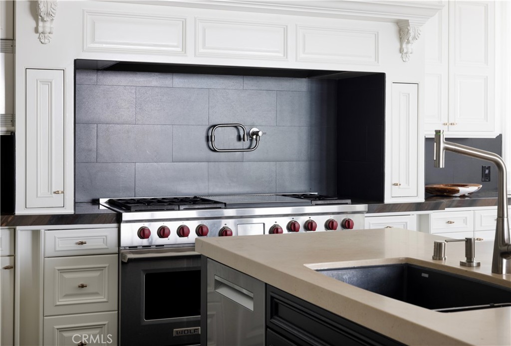 2681 Crestview Drive