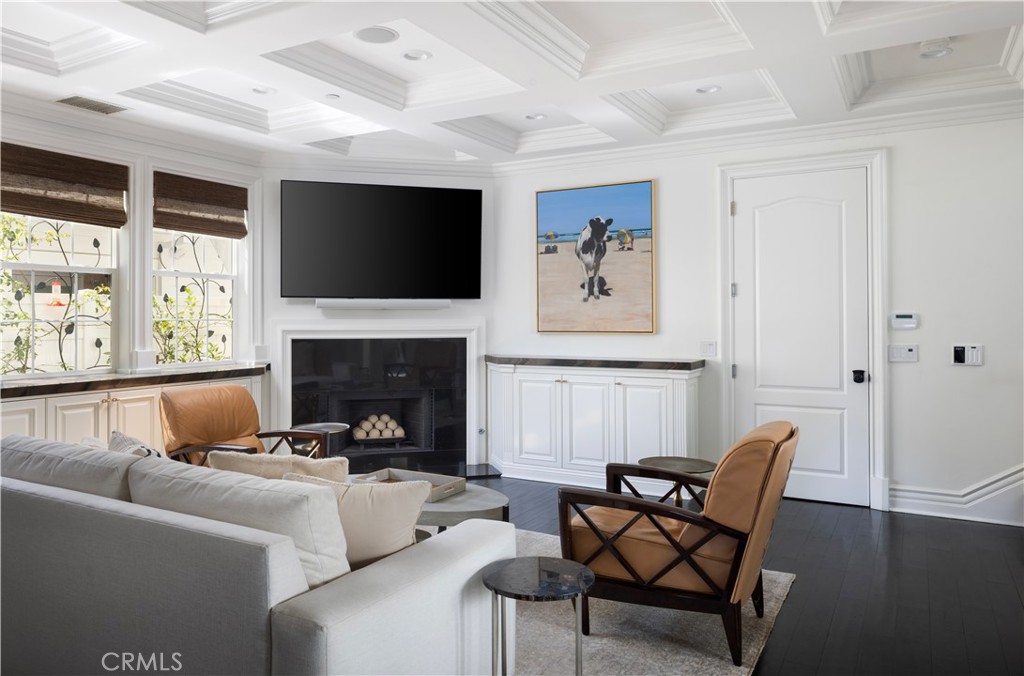 2681 Crestview Drive