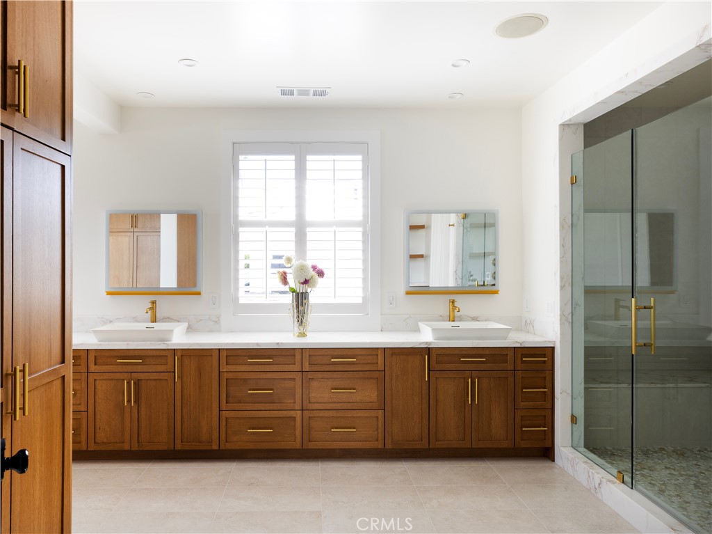 2681 Crestview Drive