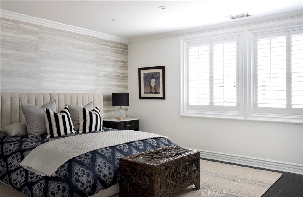 2681 Crestview Drive