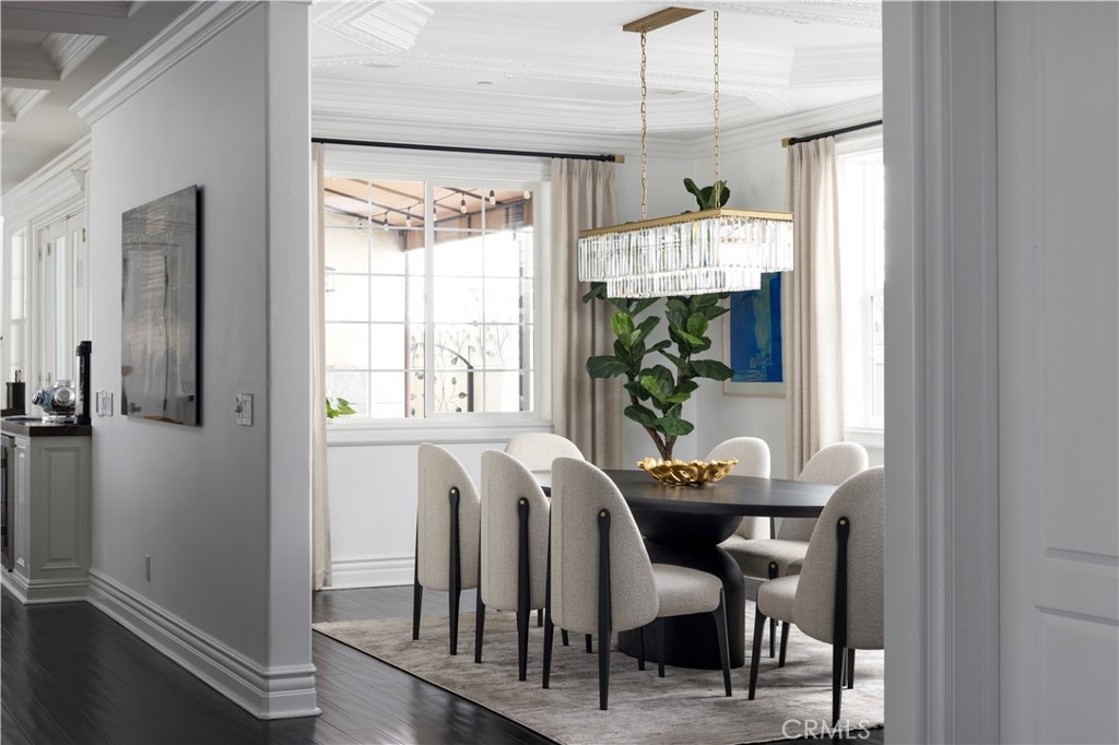 2681 Crestview Drive