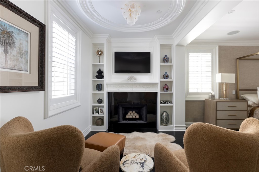 2681 Crestview Drive