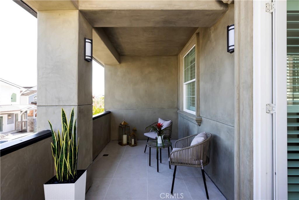 2681 Crestview Drive