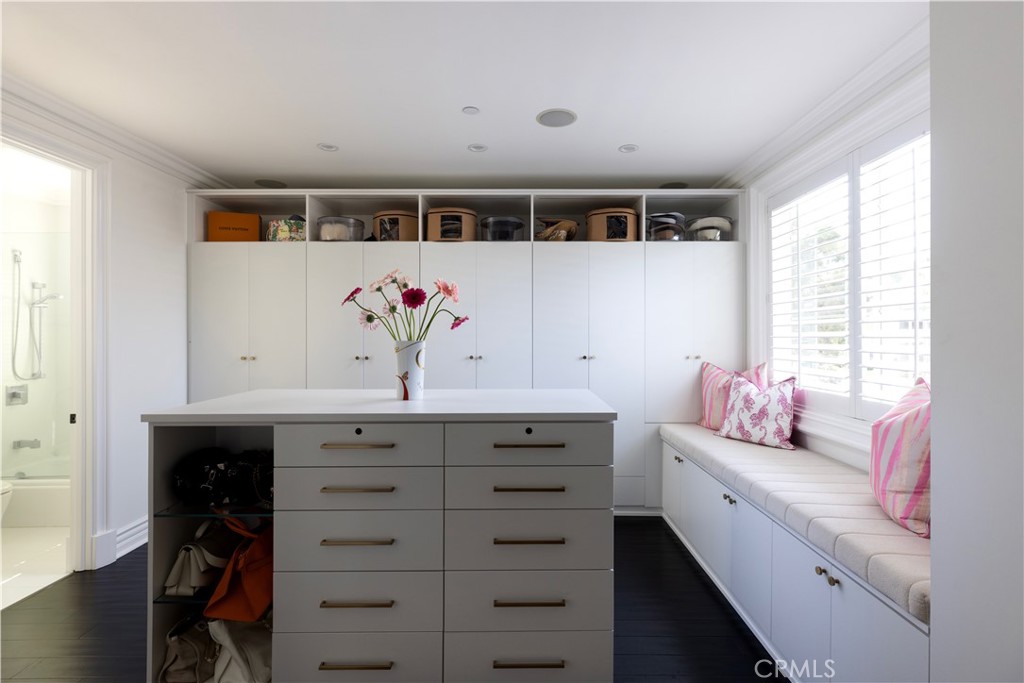 2681 Crestview Drive