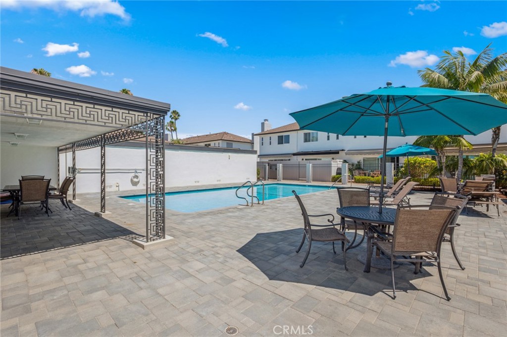 1069 Dover Drive