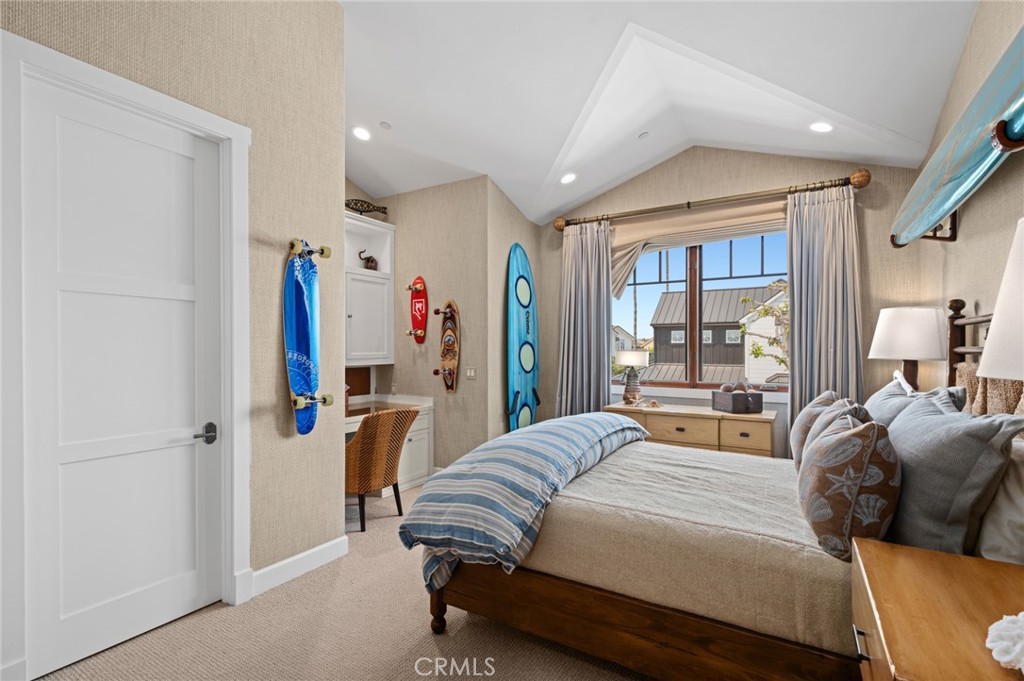 2238 Channel Road