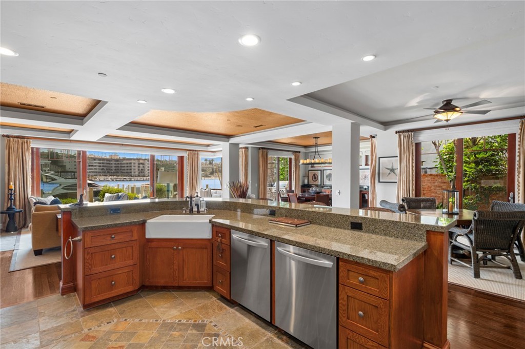 2238 Channel Road