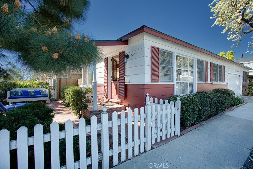 521 Carnation Avenue