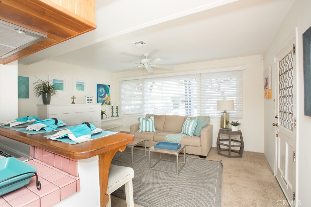 521 Carnation Avenue