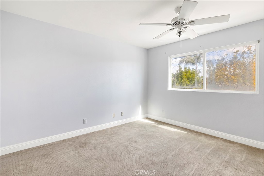 3535 Madison Avenue 205