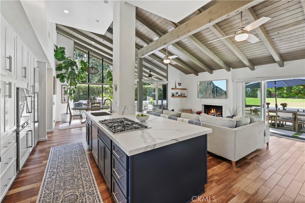455 Vista Grande