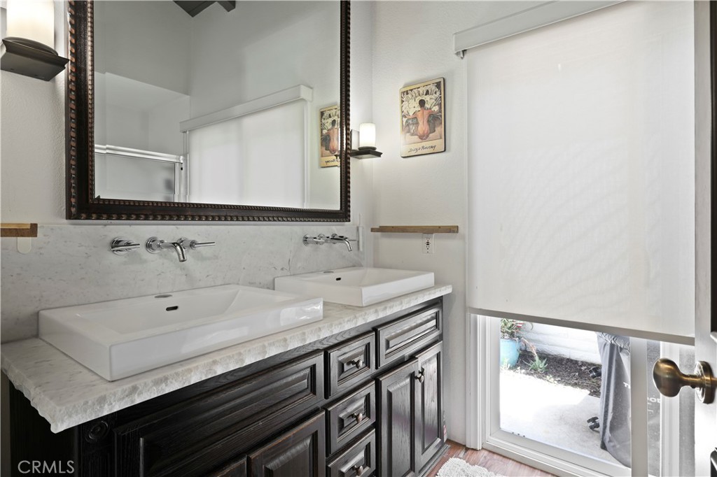 455 Vista Grande