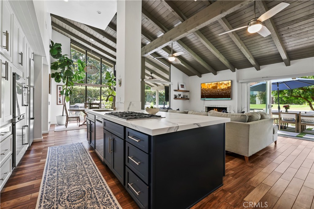 455 Vista Grande