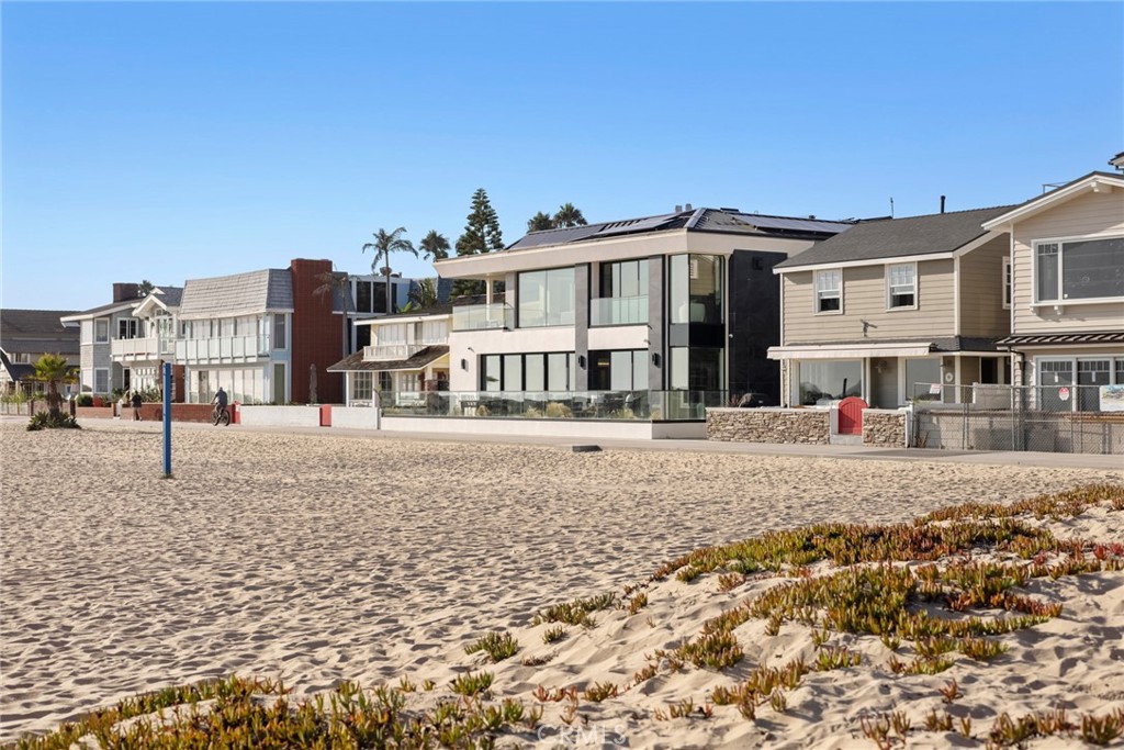 706 W Oceanfront