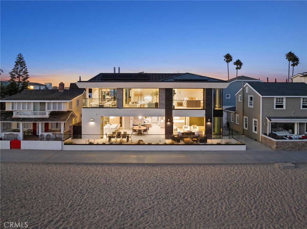 706 W Oceanfront