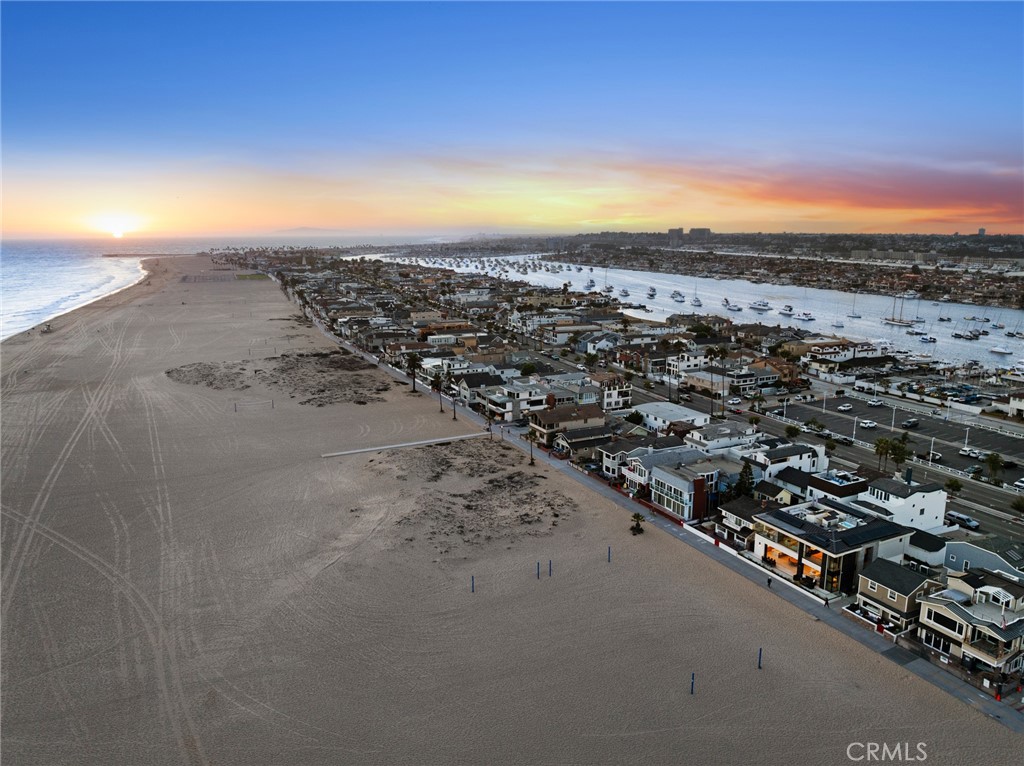 706 W Oceanfront