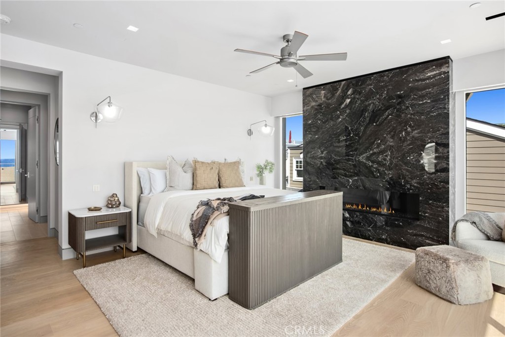 706 W Oceanfront