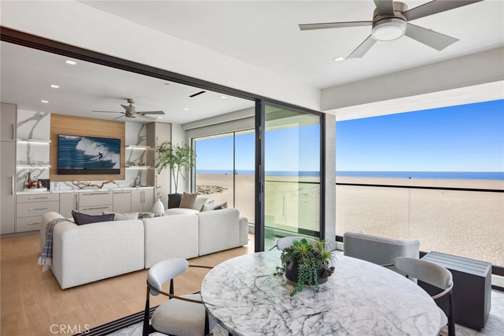 706 W Oceanfront