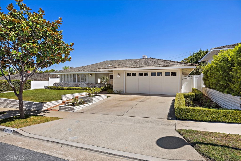 2612 Lighthouse Lane