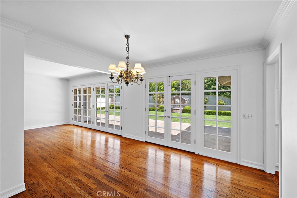 2612 Lighthouse Lane