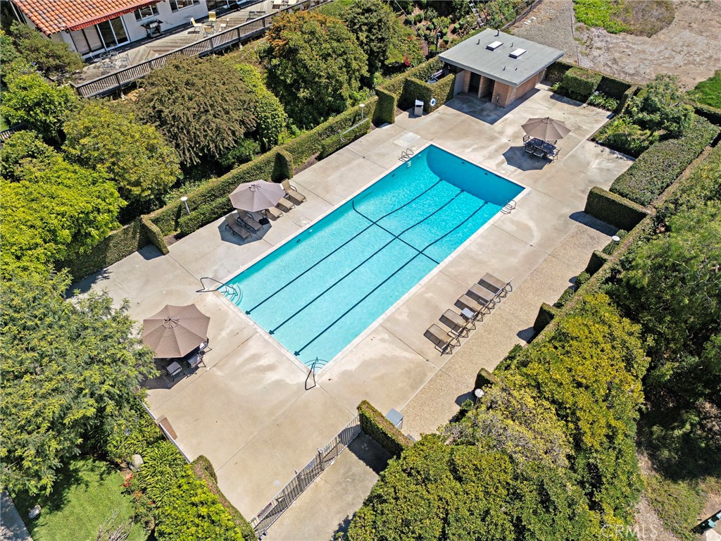 2612 Lighthouse Lane