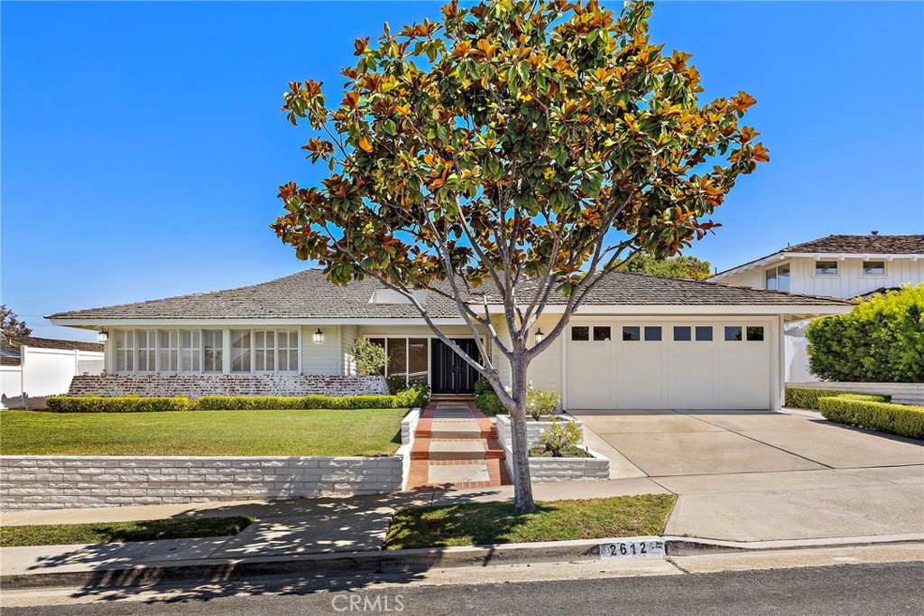 2612 Lighthouse Lane