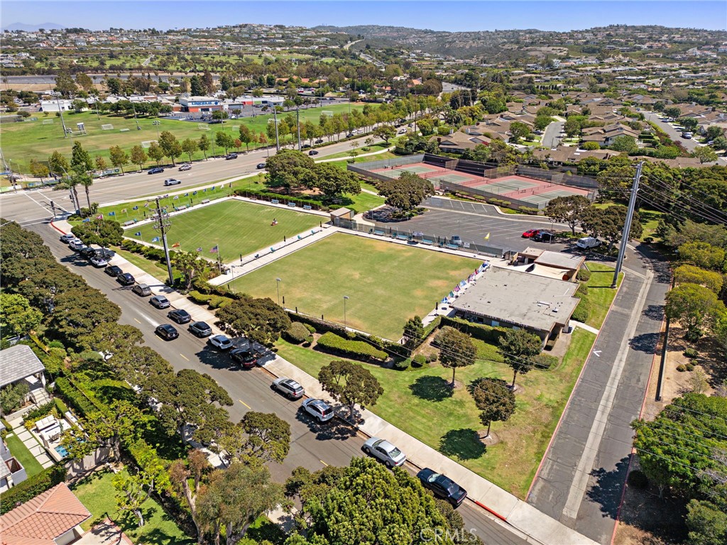 2612 Lighthouse Lane