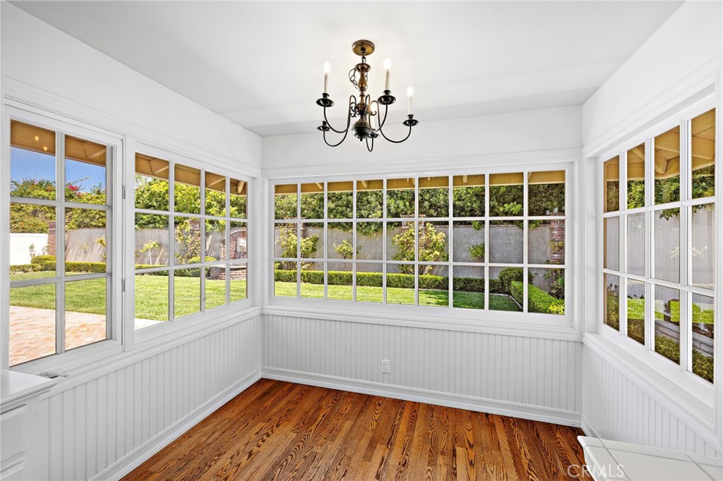 2612 Lighthouse Lane